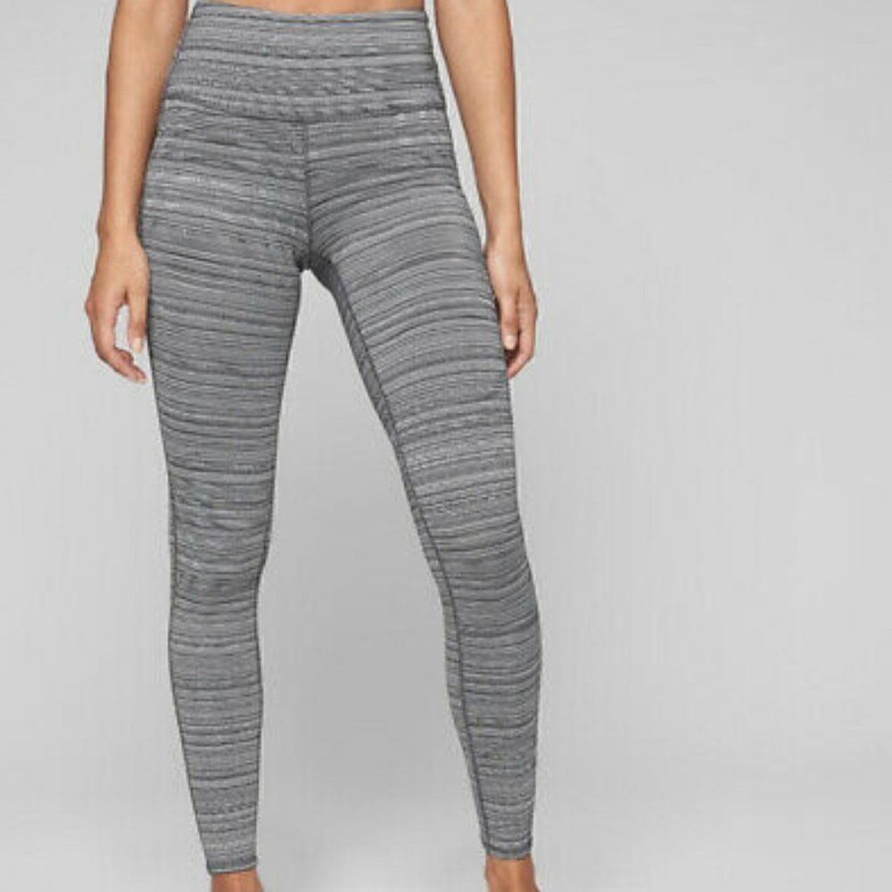 Athleta Jacquard High Rise Chaturanga Crops XS